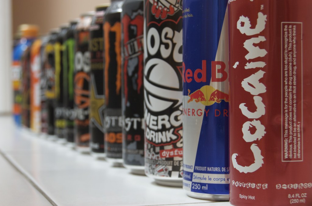 Energy drinks By: Simon le nippon Source: flickr. License: by-sa | //creativecommons.org/licenses/by-sa/2.0/